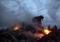 俄罗斯乌克兰均否认击落马航MH17航班