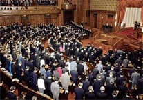 泰国军政府解散国会上议院